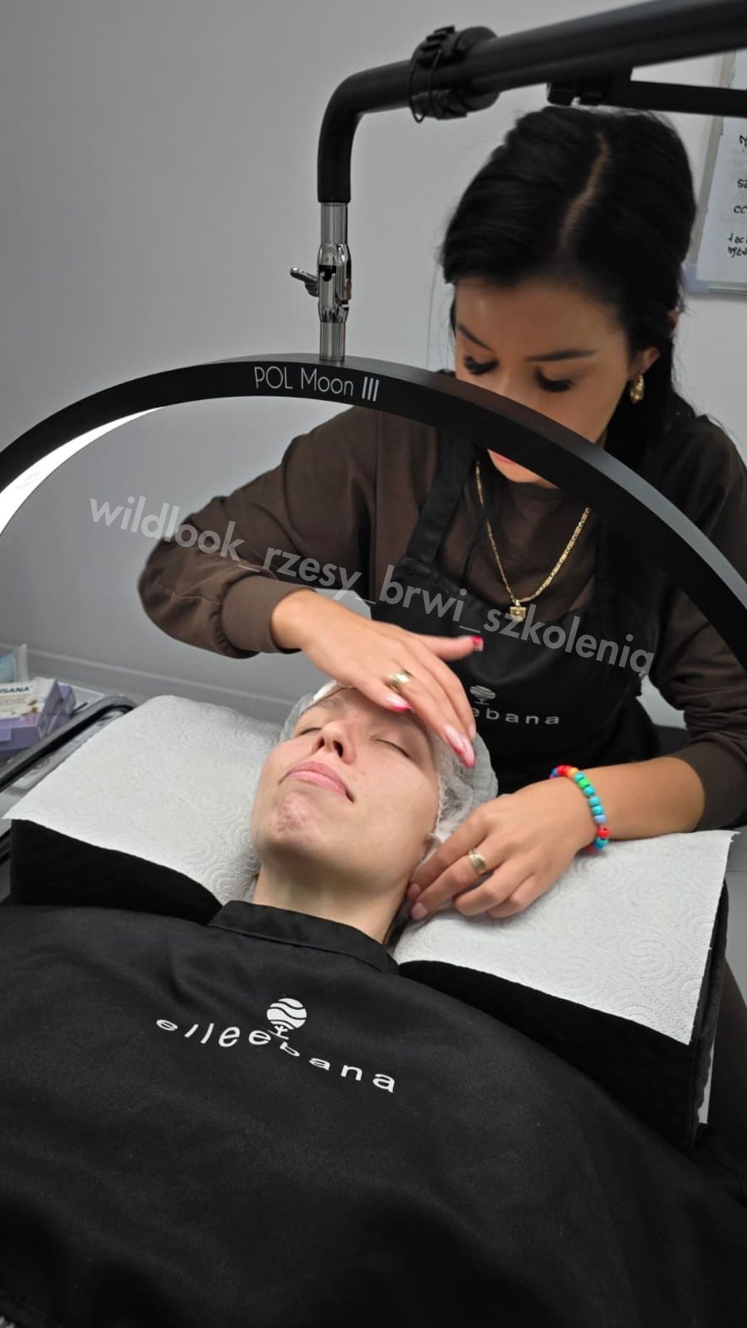 Zdjęcie ze szkolenia JoLash Browmination – laminacja brwi