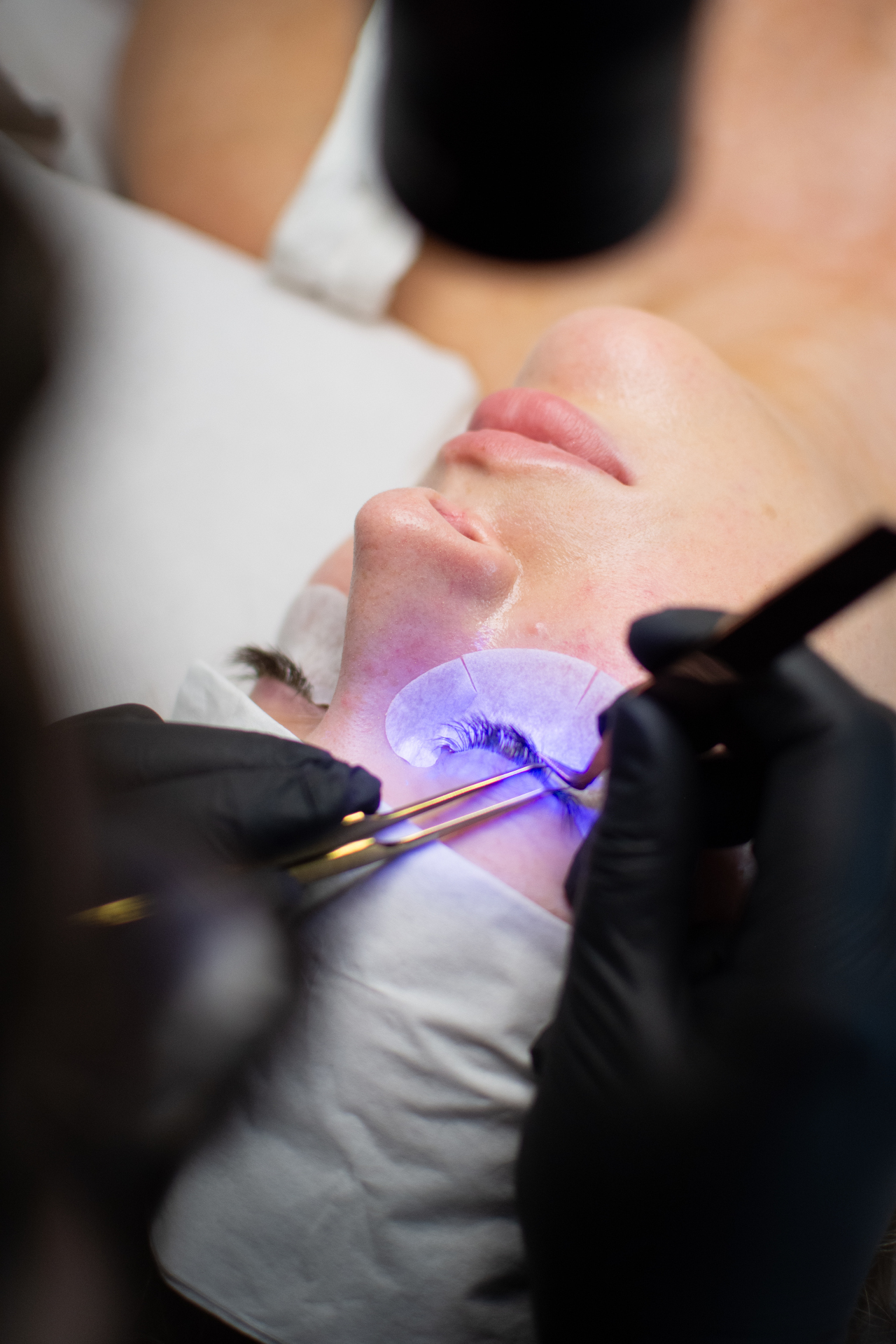 Zdjęcie ze szkolenia JoLash – przedłużanie rzęs